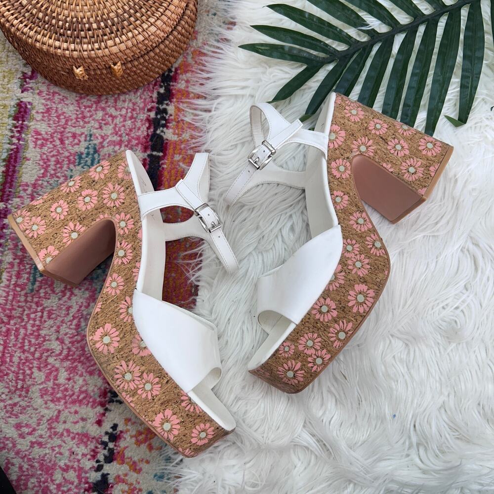 ASNY Chunky Platform Sandal 11 Flower Floral Cork Square Toe Ankle Strap White